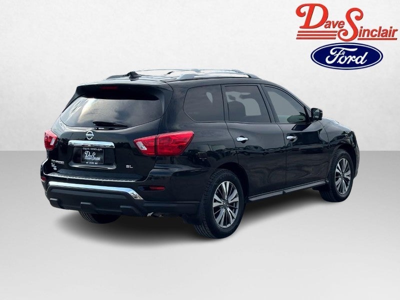 2019 Nissan Pathfinder FWD SL