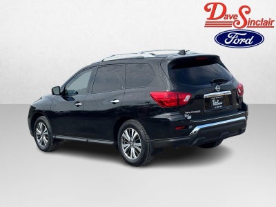 2019 Nissan Pathfinder FWD SL