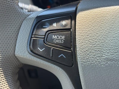2014 Toyota Sienna 5dr 8-Pass Van V6 XLE FWD (Natl)
