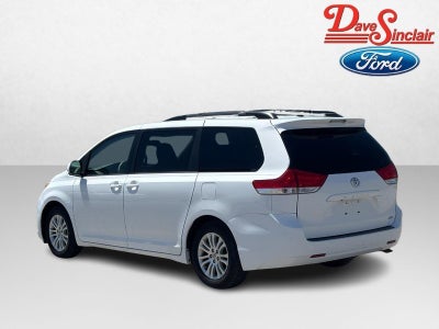 2014 Toyota Sienna 5dr 8-Pass Van V6 XLE FWD (Natl)