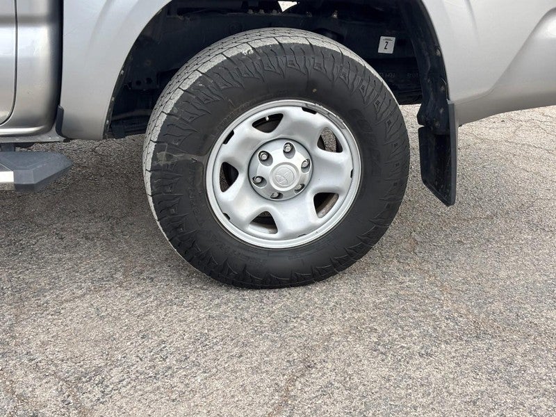 2018 Toyota Tacoma SR5 Double Cab 5' Bed I4 4x2 AT (Natl)