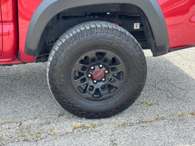 2017 Toyota Tacoma TRD Pro Double Cab 5' Bed V6 4x4 MT (Natl)
