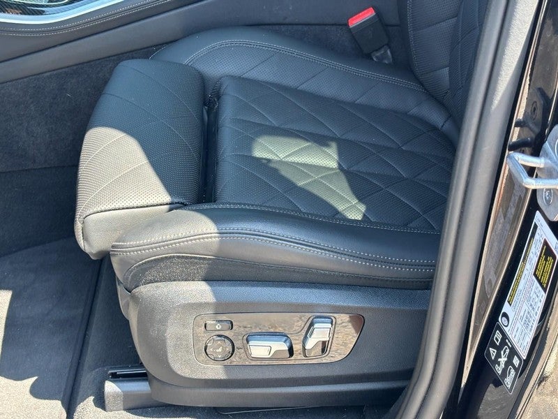 2025 BMW X5 M60i Sports Activity Vehicle