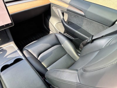 2023 Tesla Model 3 RWD