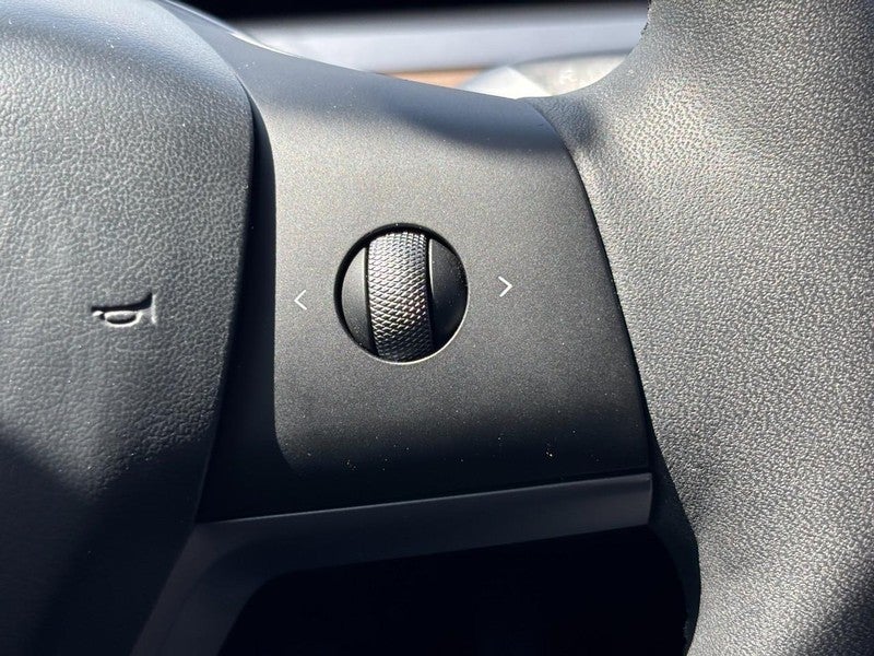 2023 Tesla Model 3 RWD