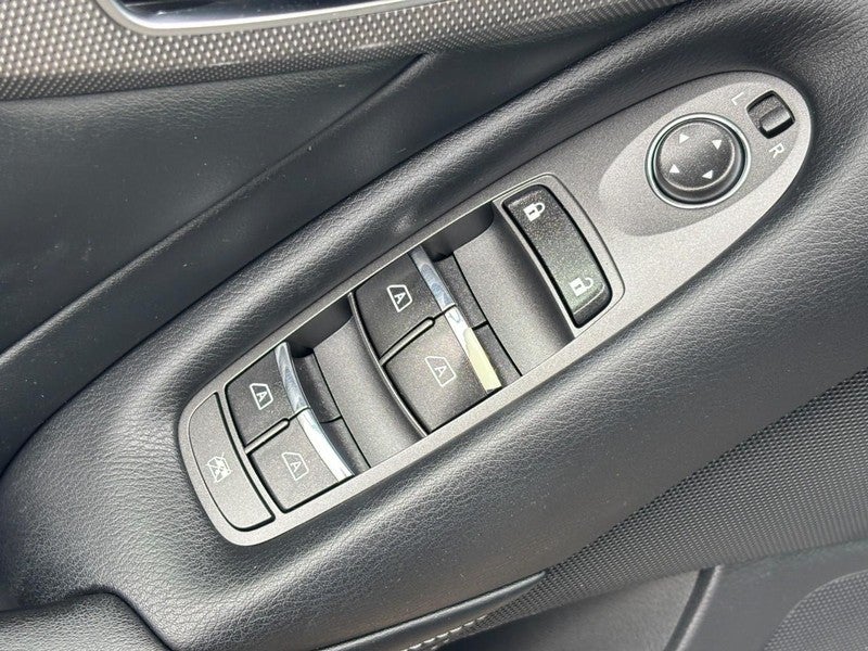 2015 INFINITI Q50 4dr Sdn Sport AWD