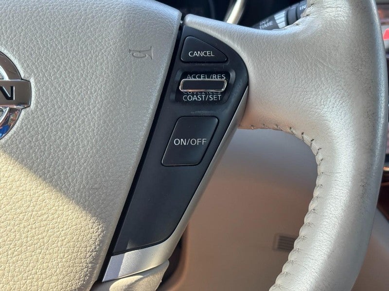 2014 Nissan Quest 4dr SV