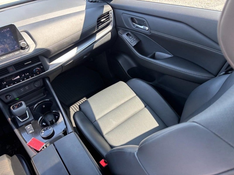 2024 Nissan Rogue AWD SV