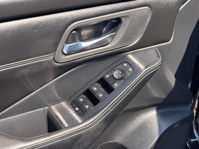 2024 Nissan Rogue AWD SV