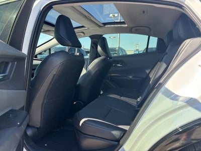 2026 Toyota Prius LE AWD (Natl)