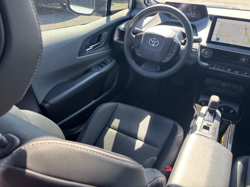 2026 Toyota Prius LE AWD (Natl)