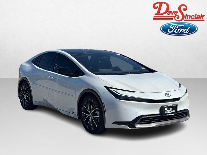 2026 Toyota Prius LE AWD (Natl)