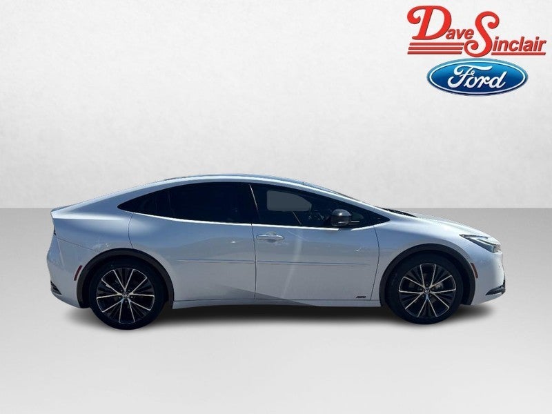 2026 Toyota Prius LE AWD (Natl)