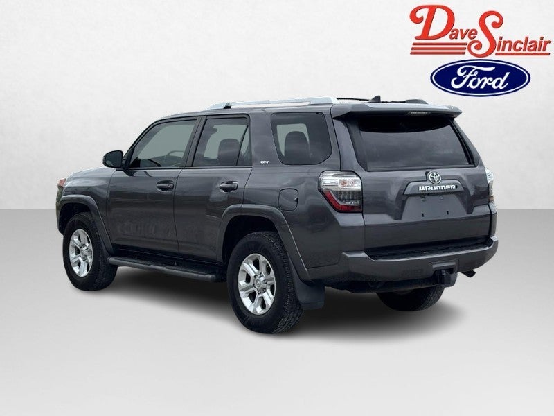 2017 Toyota 4Runner SR5 4WD (Natl)
