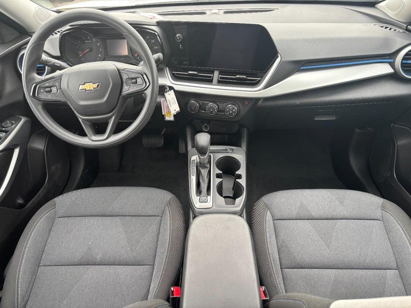 2025 Chevrolet Trax FWD 4dr LS