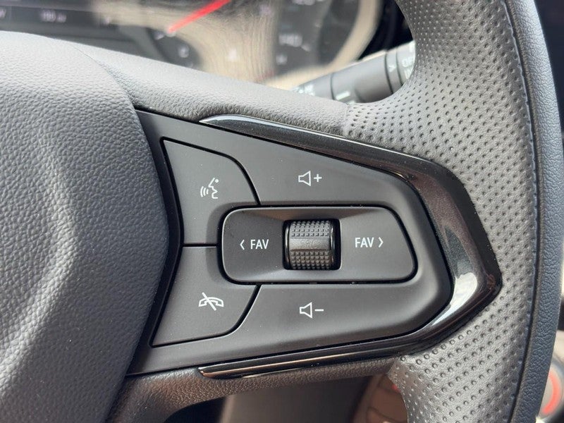 2026 Chevrolet Trax FWD 4dr LS