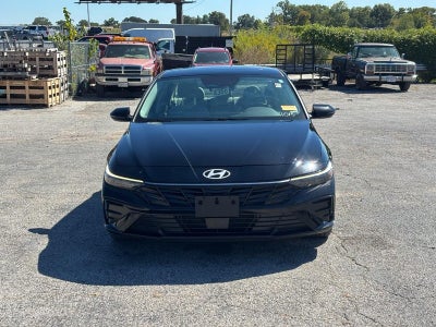 2024 Hyundai Elantra Hybrid Limited