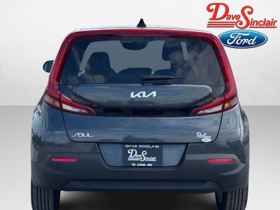 2022 Kia Soul LX IVT