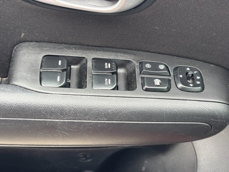 2016 Kia Soul 5dr Wgn Auto +