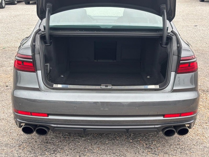 2022 Audi S8 4.0 TFSI