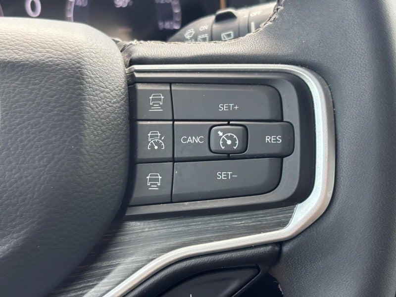 2023 Jeep Wagoneer L Series II 4x4