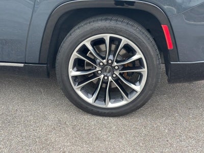 2023 Jeep Wagoneer L Series III 4x4