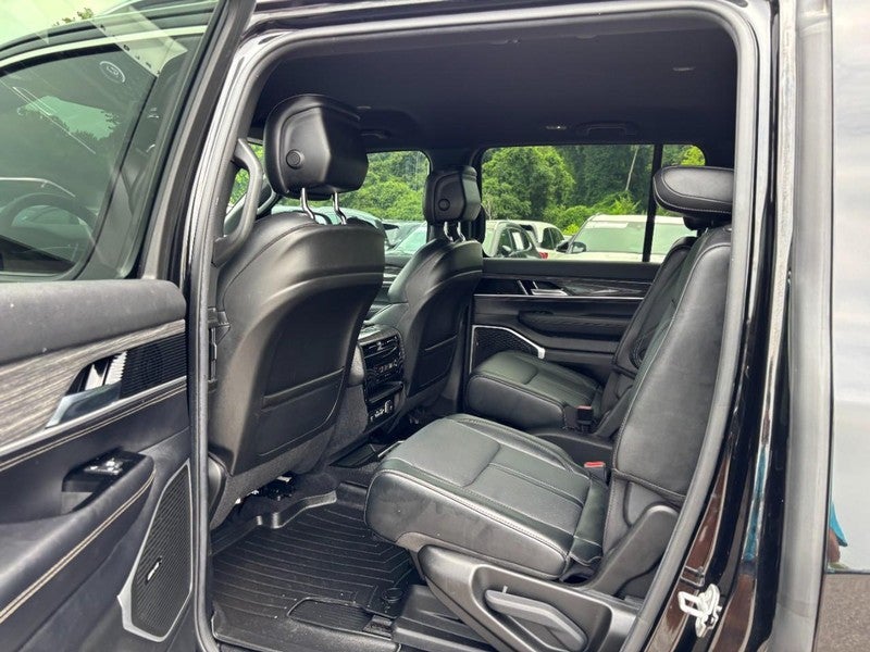 2022 Jeep Wagoneer Series II 4x4