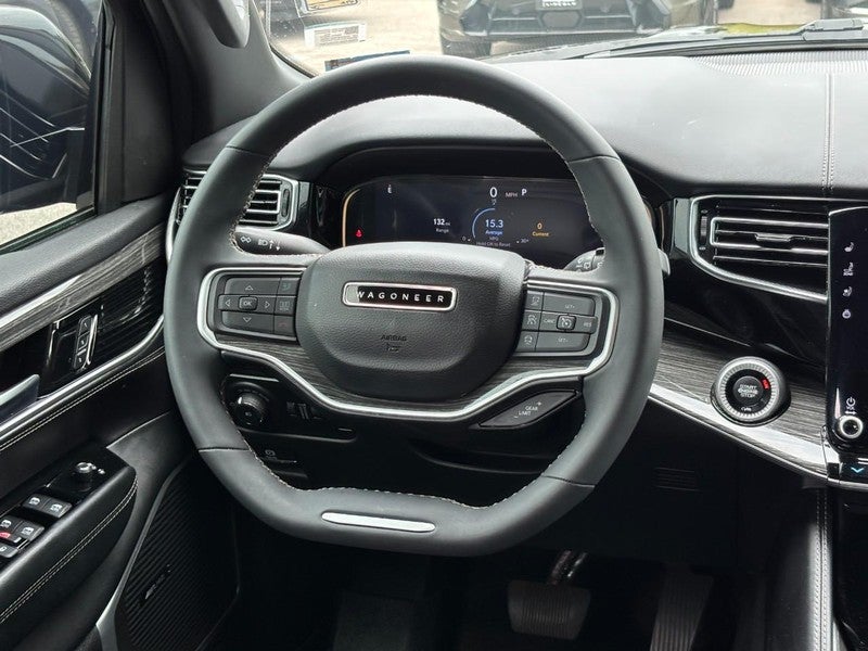 2022 Jeep Wagoneer Series II 4x4