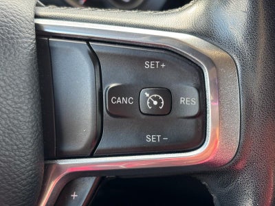 2019 RAM 1500 Laramie 4x4 Crew Cab 5'7" Box