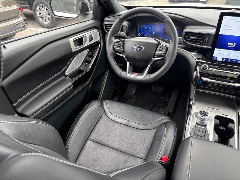 2024 Ford Explorer ST 4WD