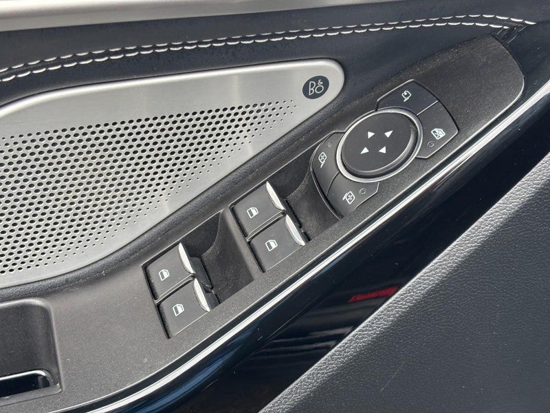 2022 Ford Explorer ST 4WD