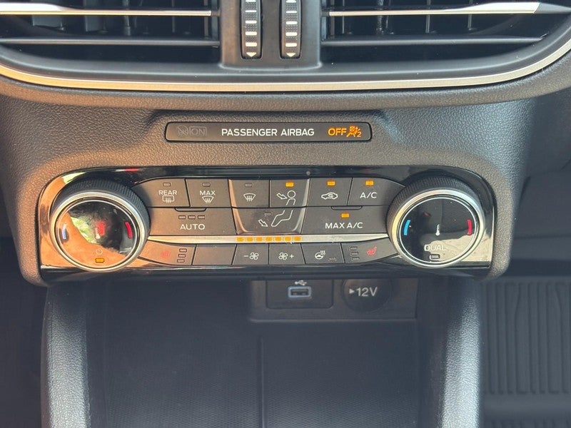 2022 Ford Escape SE FWD