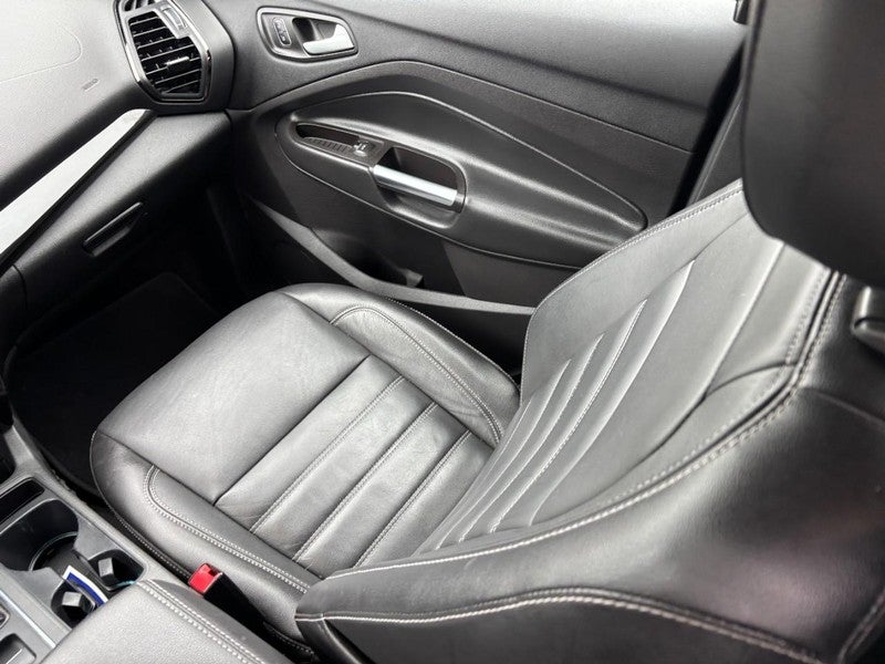 2017 Ford Escape Titanium FWD