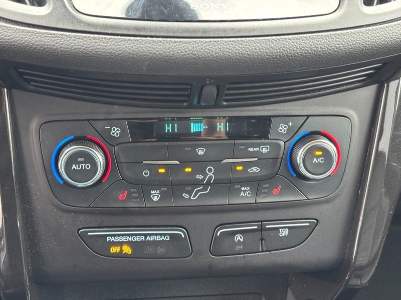 2017 Ford Escape Titanium FWD
