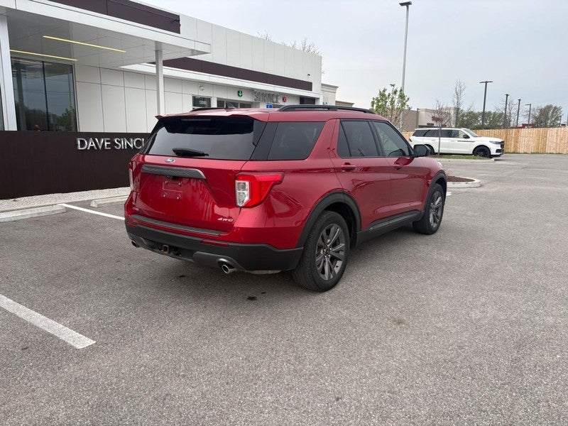 2023 Ford Explorer XLT 4WD