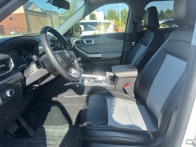 2022 Ford Explorer XLT 4WD
