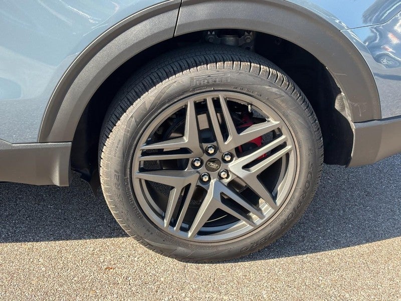 2025 Ford Explorer ST-Line 4WD