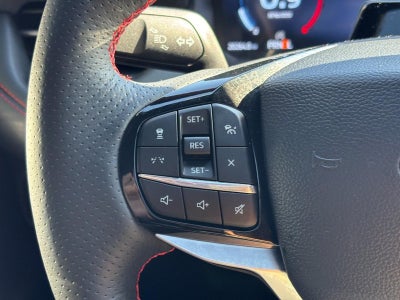 2025 Ford Explorer ST-Line 4WD