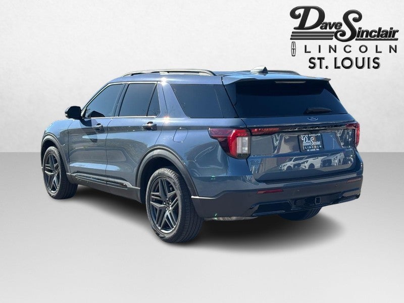 2025 Ford Explorer ST-Line 4WD