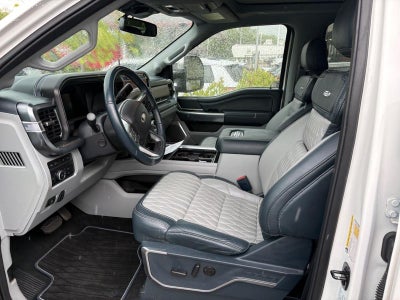 2024 Ford Super Duty F-350 SRW Limited