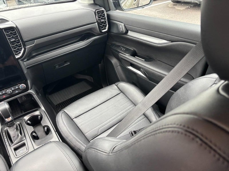 2025 Ford Ranger LARIAT 4WD SuperCrew 5' Box