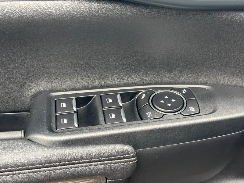 2025 Ford Ranger LARIAT 4WD SuperCrew 5' Box