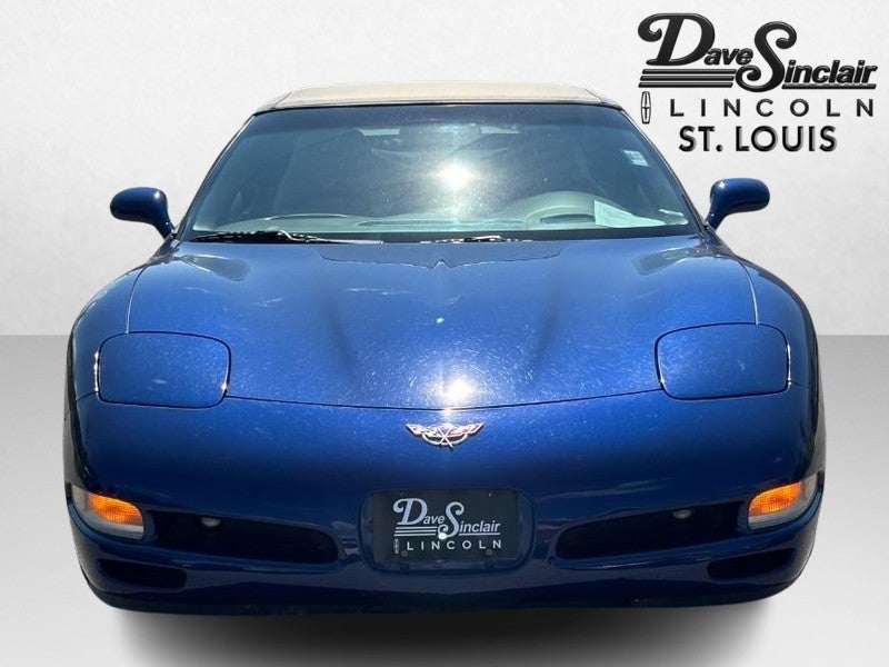 2004 Chevrolet Corvette 2dr Convertible