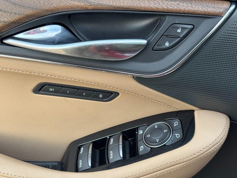 2025 Cadillac CT5 4dr Sdn Premium Luxury