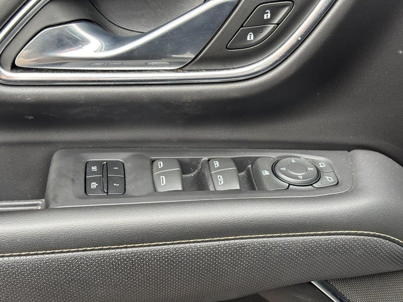 2023 GMC Yukon 4WD 4dr SLT