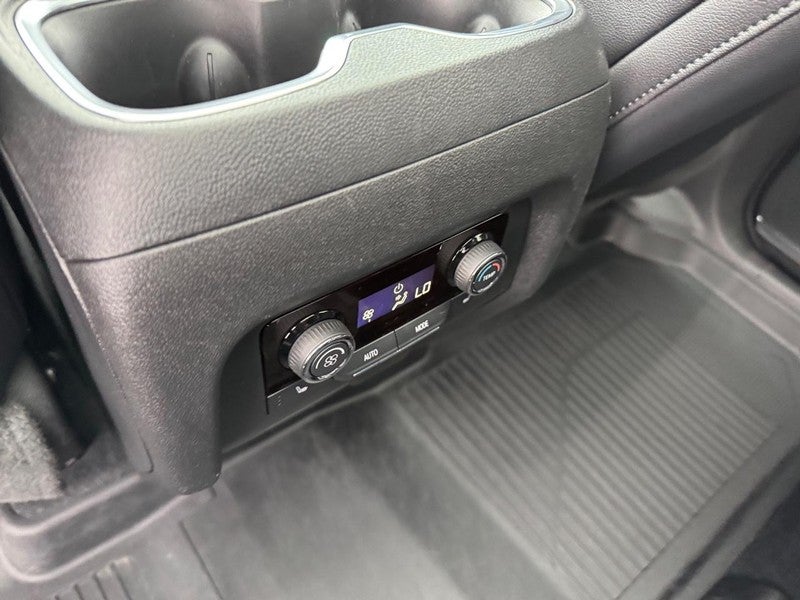 2024 Chevrolet Traverse 4dr RS w/2RS