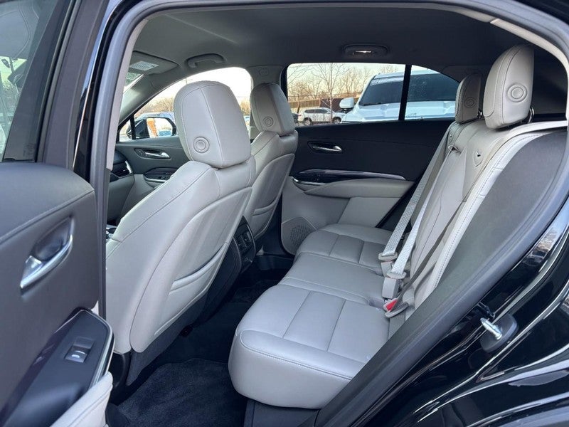 2021 Cadillac XT4 FWD 4dr Luxury