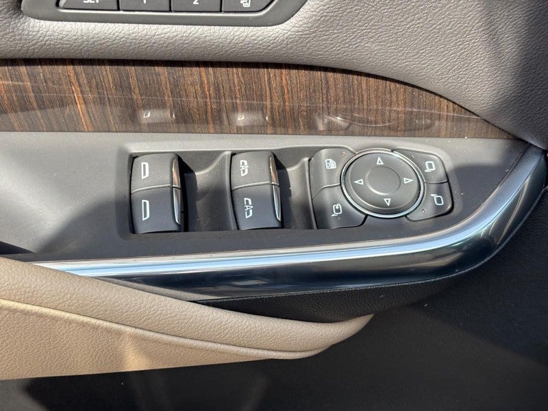 2024 Cadillac XT4 AWD 4dr Premium Luxury