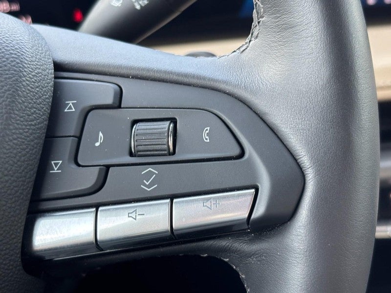 2024 Cadillac XT4 AWD 4dr Premium Luxury