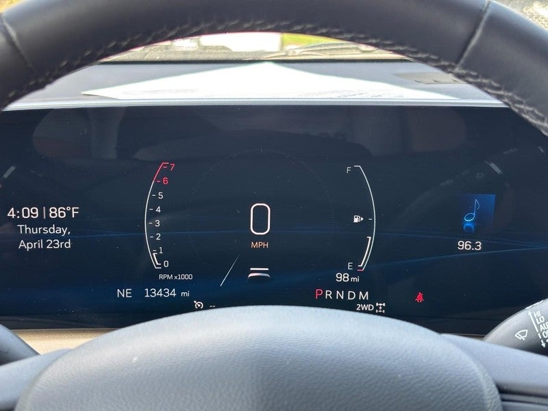 2024 Cadillac XT4 AWD 4dr Premium Luxury